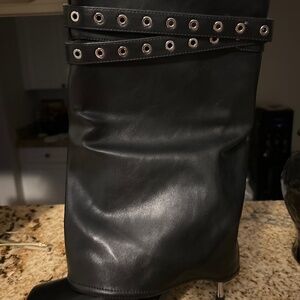 AZALEA WANG SAYLAH BLACK FOLD OVER STILETTO BOOTIE - 9